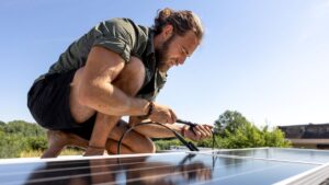 How To Build Your Own Off-Grid Solar System post thumbnail image
